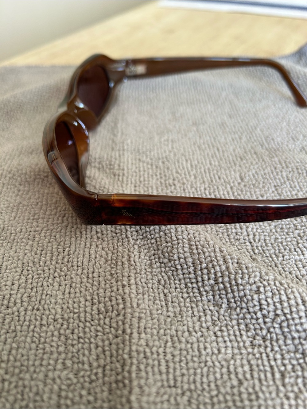 Vintage Maui Jim Tortoiseshell Brown Rectangular Polarized Sunglasses - Picture 2 of 3